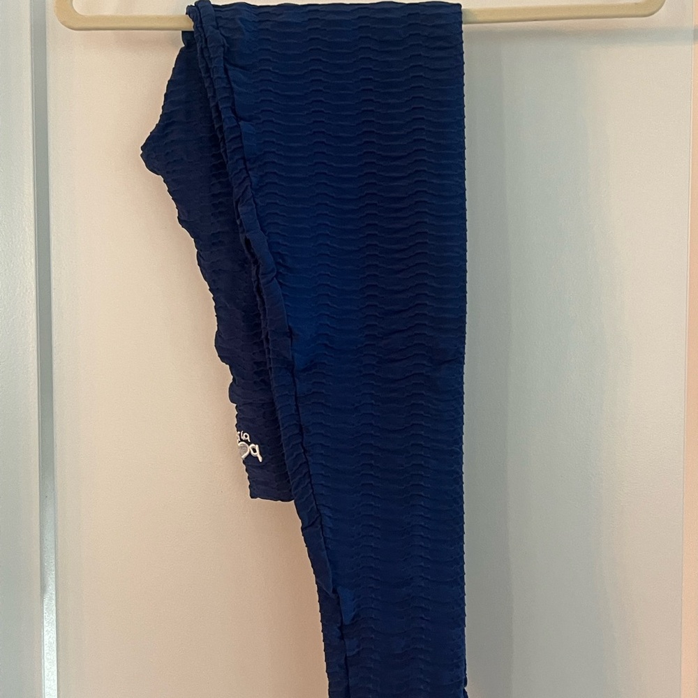 Booty by Brabants Croco Navy Leggings